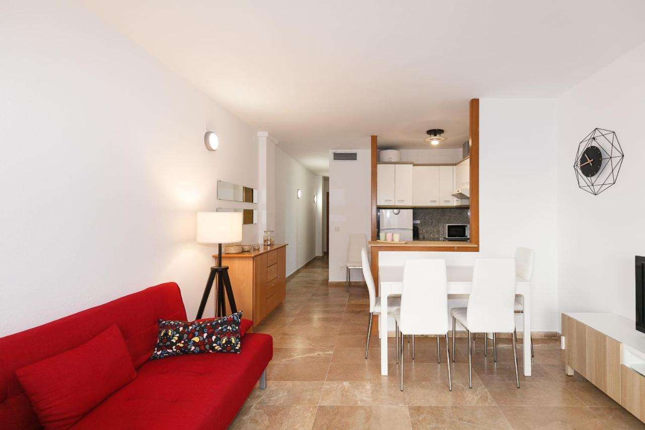 Uhc Center Apartments Салоу Экстерьер фото
