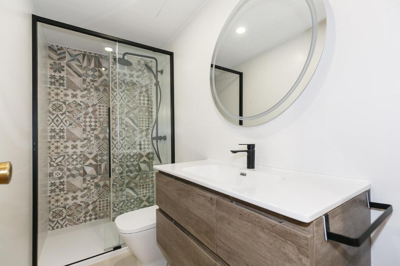 Uhc Center Apartments Салоу Экстерьер фото