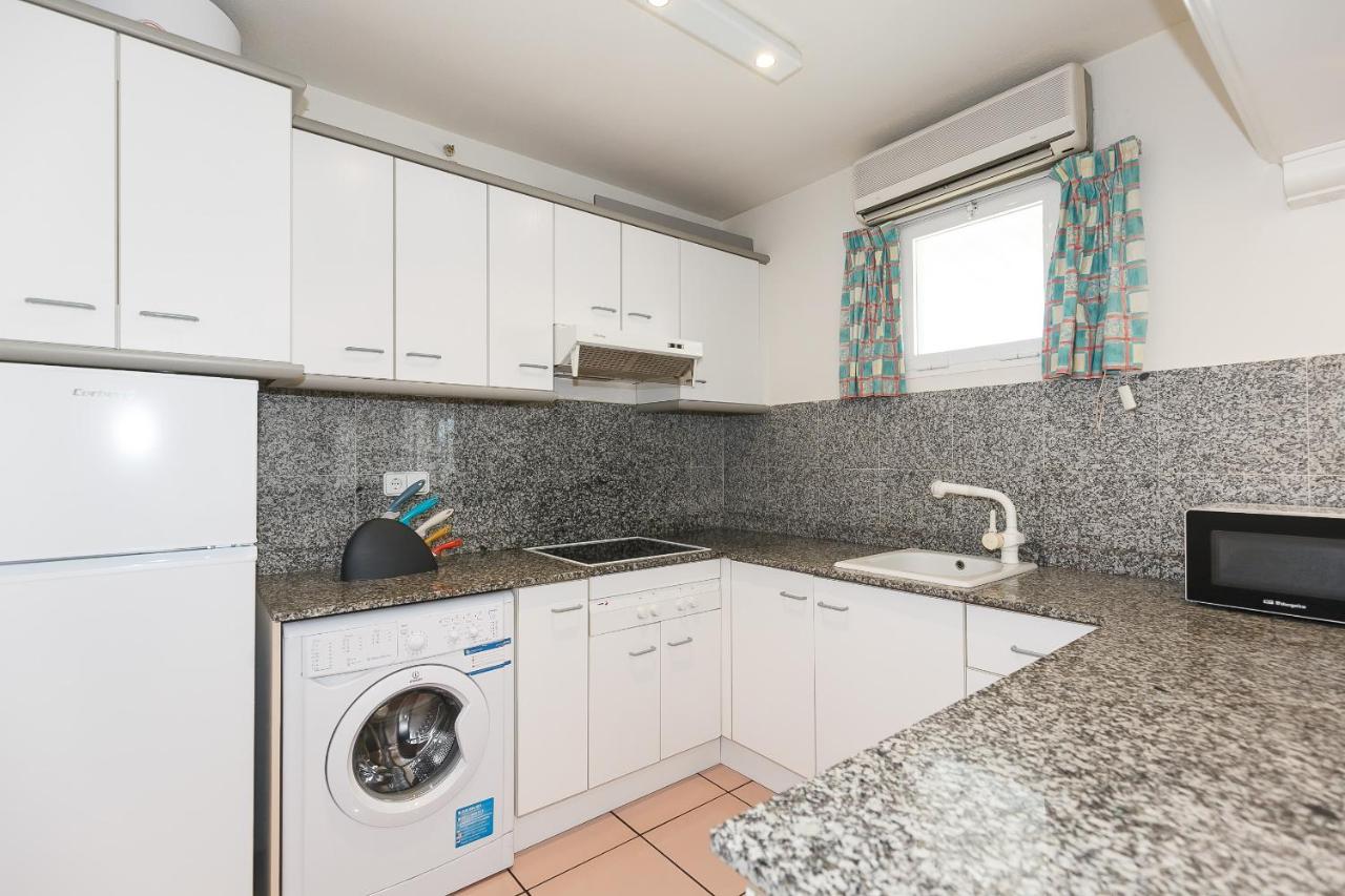 Uhc Center Apartments Салоу Экстерьер фото