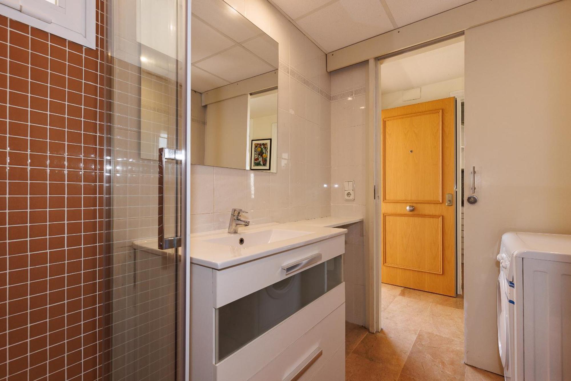 Uhc Center Apartments Салоу Номер фото